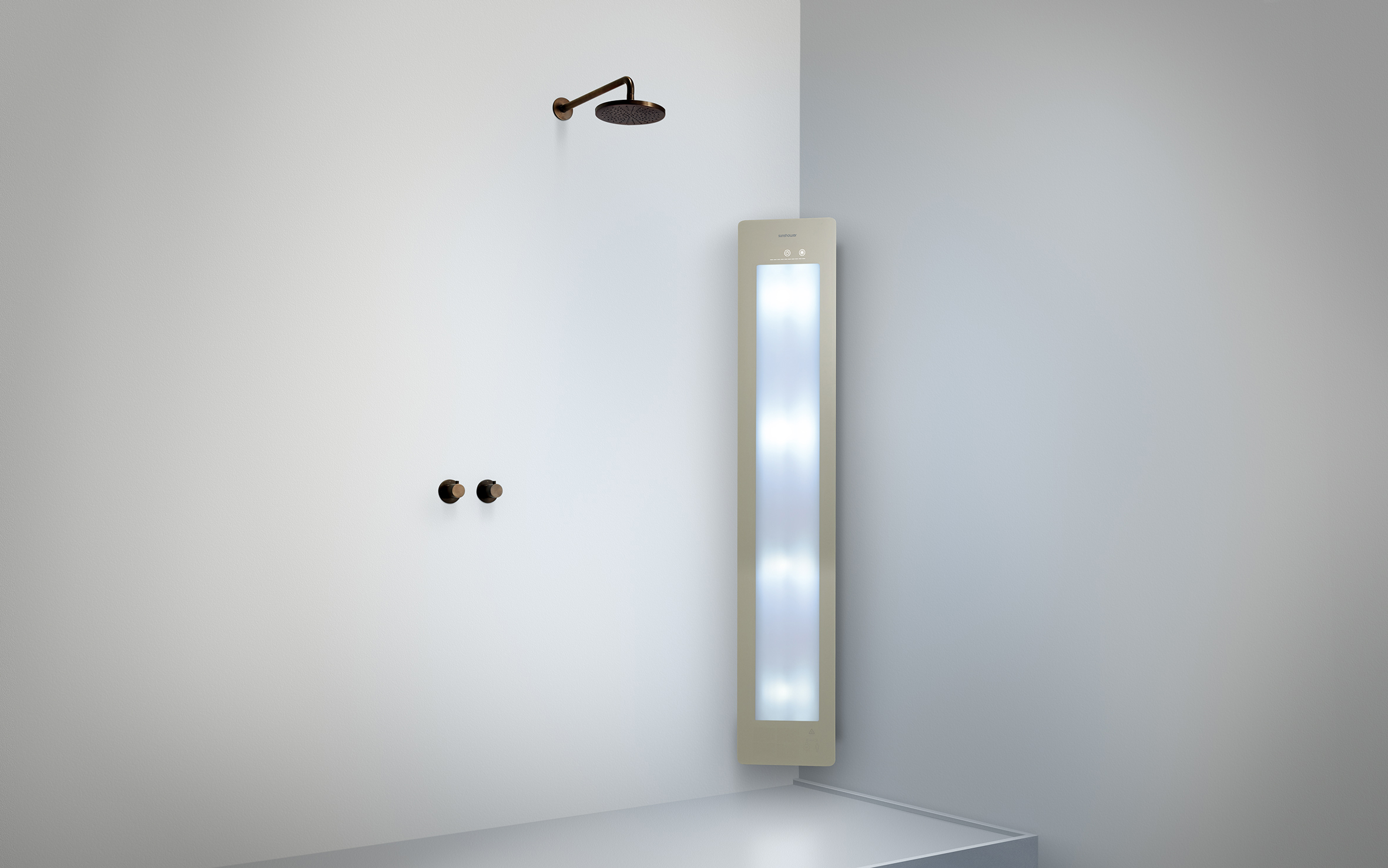 Zonnedouche Round Plus Large — opbouw hoek — Sand White
