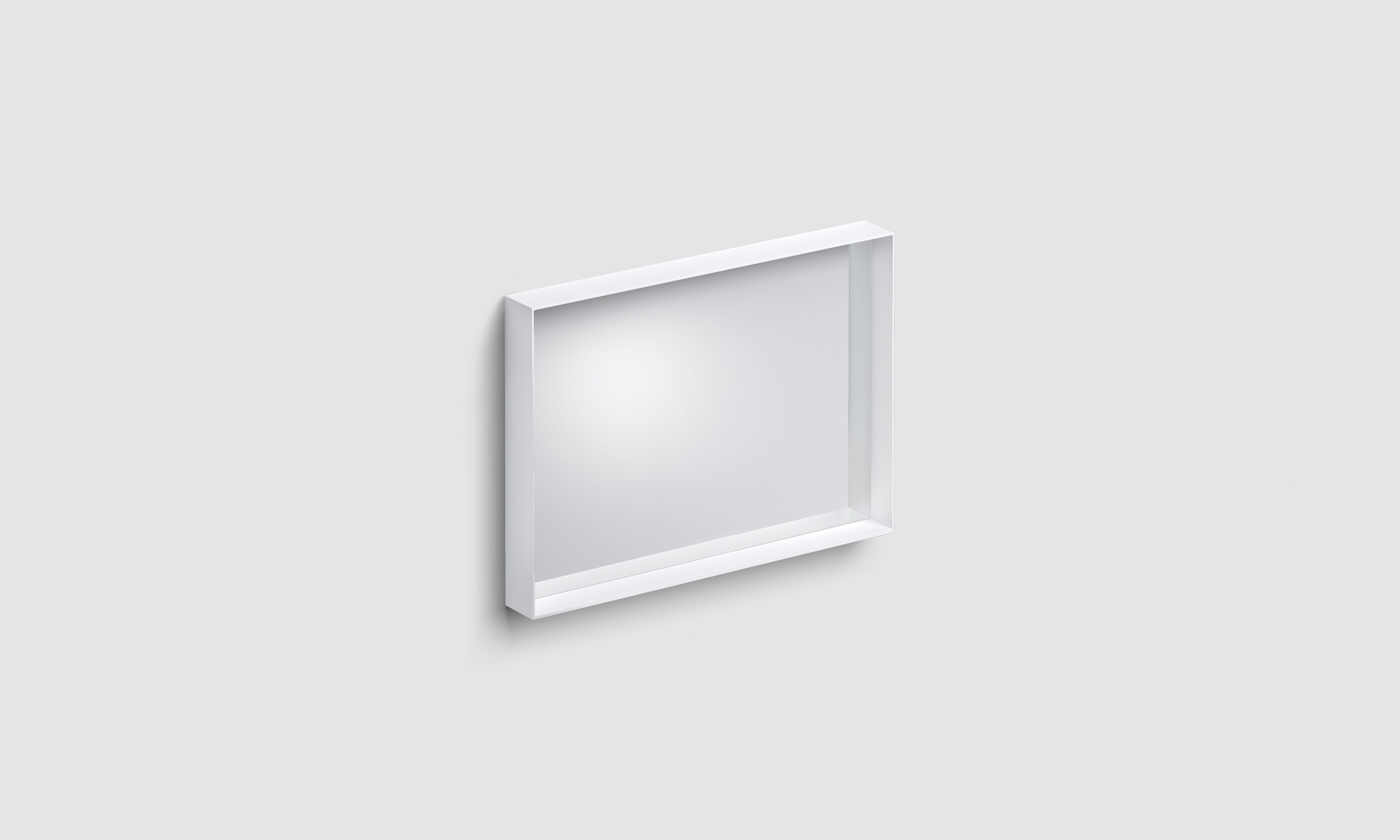 mat wit, 70cm, met ophangsysteem, met glazen inleg planchet